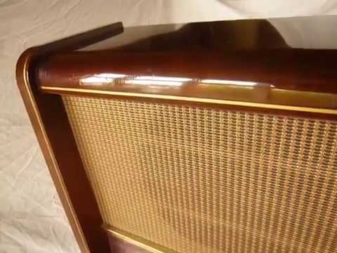 PHILIPS B5G64A VALVE RADIO from 1956 Pt1