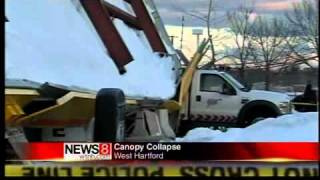 preview picture of video 'Canopy Collapse at West Hartford Gas Station'