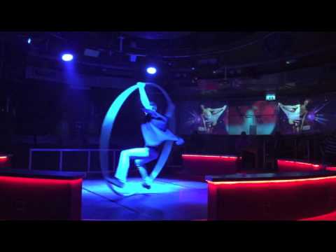 Cyr Wheel Act - Guanabara London