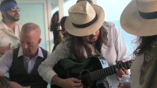 The Mavericks - Sabor A Mi (The Balcony Cruise Sessions)