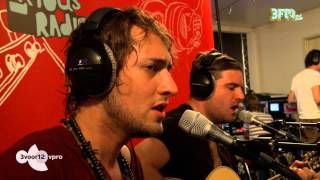 Kensington -  'We are the Young' live @ 3voor12 Radio