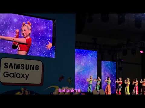 230820 XG - 'Family Affair' Mary J. Blige cover + "Shooting Star" @ KCON stage showcase KCON LA 2023