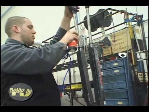 Roadmaster Rollin' On TV Segment: How to Clean a Towbar
