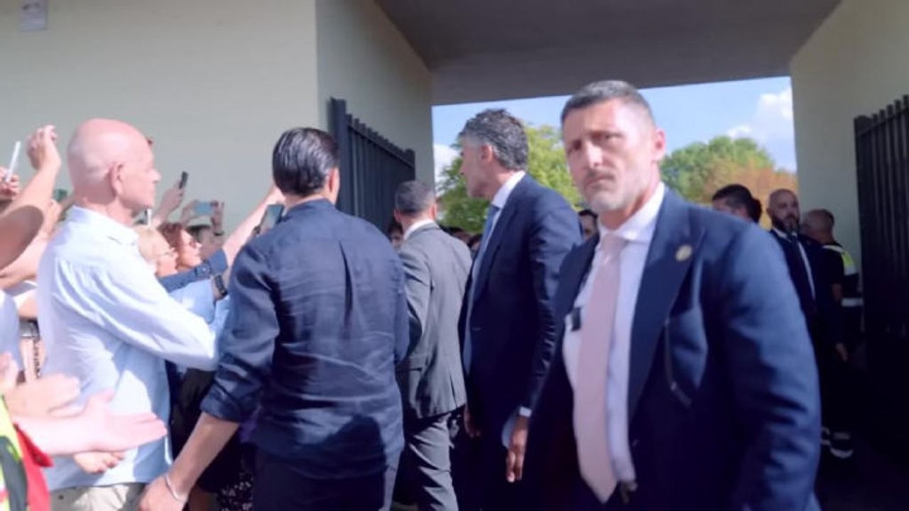 Applausi per Meloni e “Forza Presidente”  ad Amatrice per commemorazione decimo anniversario sisma