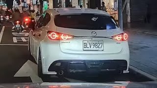 開馬自達會塞車是真的，害別人塞車（開聲音）（車號：BLV-9827）