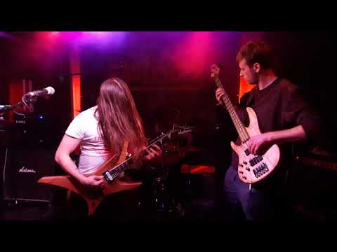 Molten Chains - A Mist in the Night (live 28/11/2018)