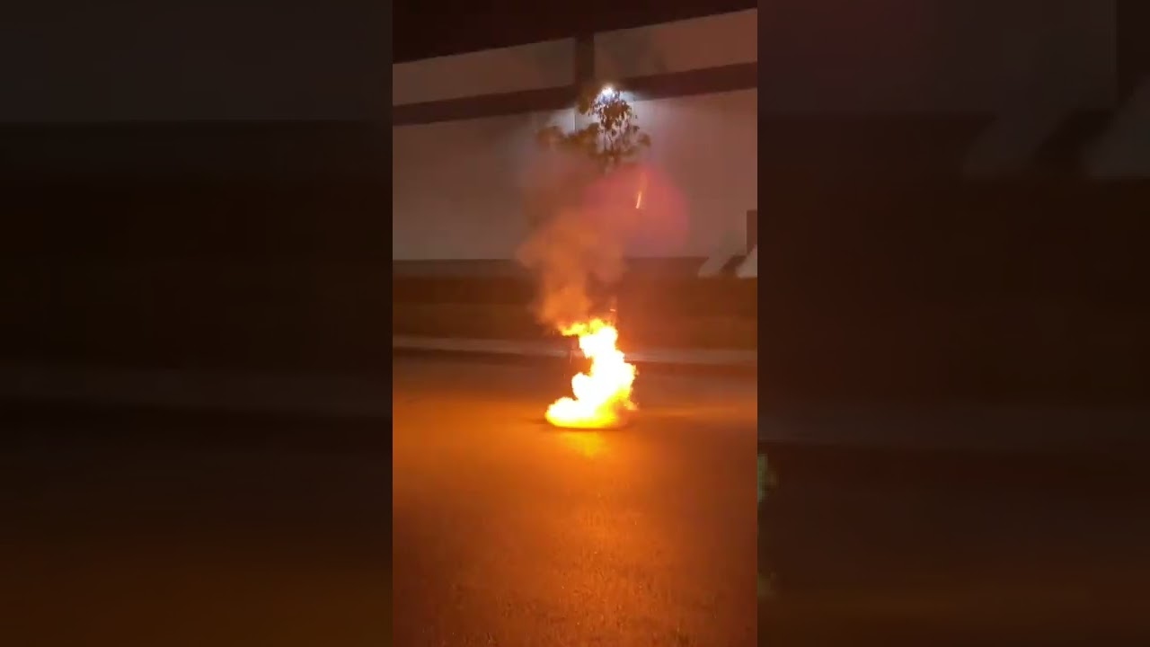 Watch video 3 Stage Nuclear Rocket Firework 🚀 Now 3 Stage Nuclear Rocket Firework 🚀