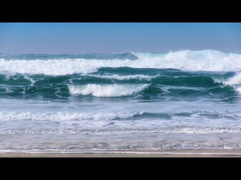 Breaking Waves - 1 Hour of Beautiful Pacific Ocean Waves in HD
