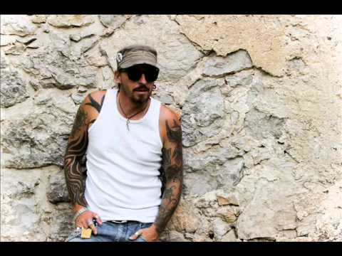 Marijan Novina Ljubil sem in Ljubil bom