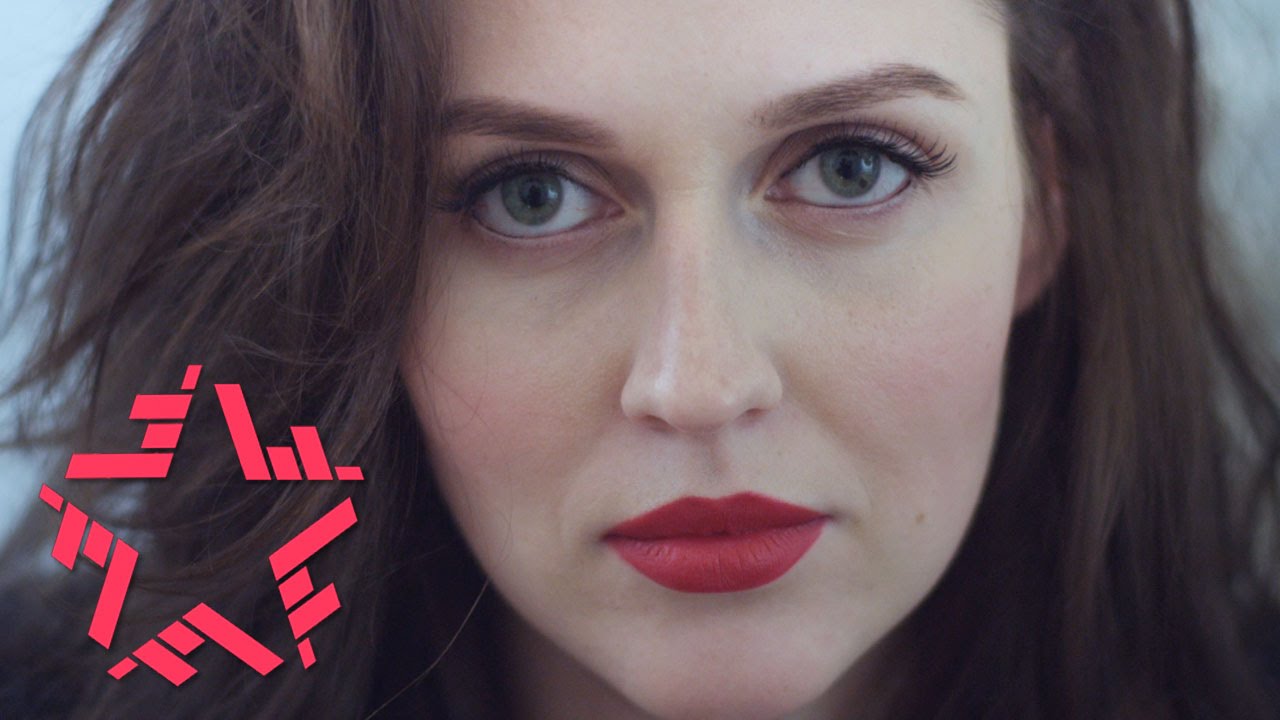 Елена Есенина — Посмотри