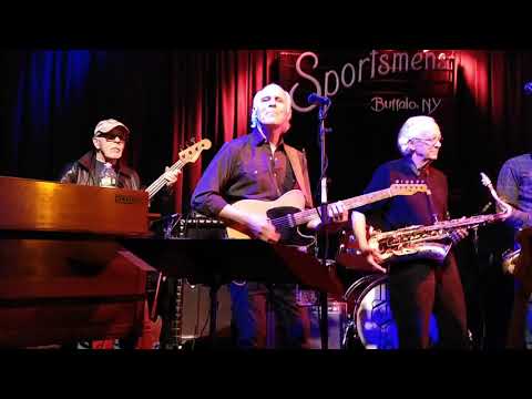 whole lotta shakin goin on . at Szelestfest 2020 with Wally Gator Sirotich at the piano and singing