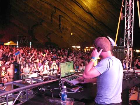 Morgan Page Playing "The Longest Road" (Deadmau5 Remix)