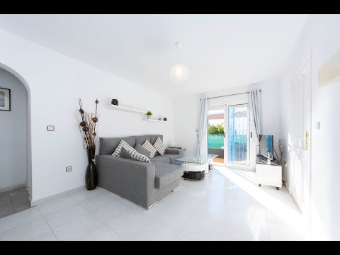 SOLD!  La Florida top-floor 3-bedroom apartment, Orihuela Costa (Villas Fox ref 28661)
