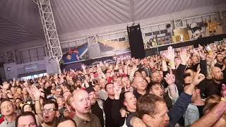 Shed Seven - Chasing Rainbows Shiiine On Weekender 2018