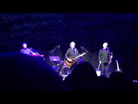 Kris Kristofferson-Loving Her Was Easier (than anything I’ll ever do again)