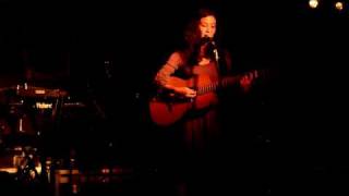 Mia Doi Todd - Paraty (Paris, 31st March 2010)