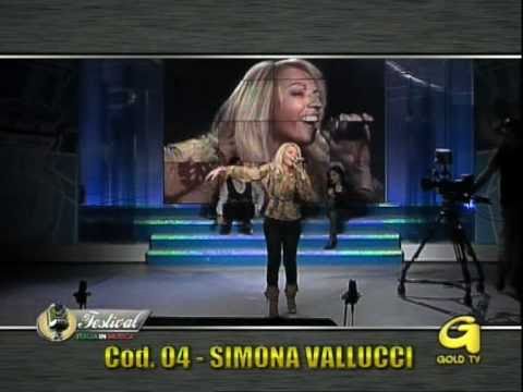 SIMONA VALLUCCI canta " IN ALTO MARE "