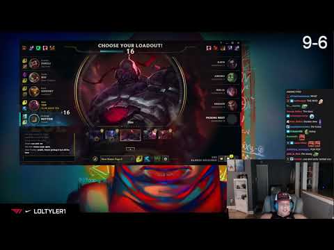 Tyler1 checks out Thebausffs inting Sion