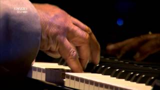 Kenny Barron & Dave Holland - Pass It On