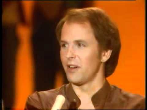 Kelly Groucutt  TV performance & Interview  in AB 1983