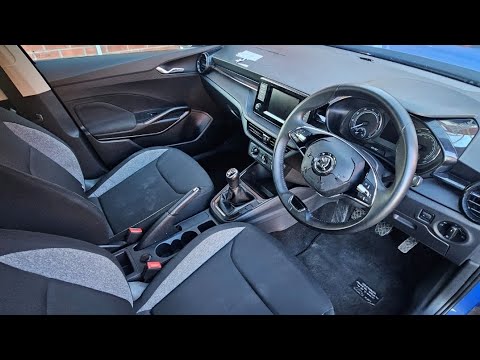 Mk4 Fabia Dashboard Removal - How to and bolt locations