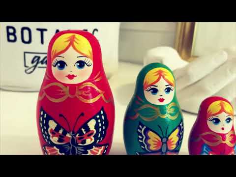 Миниатюра изображения товара Матрешка сувенирная Брестская Фабрика Сувениров С нарисованными вручную бабочками / 7068