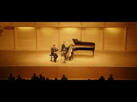 Eggner Trio – Bedrich Smetana (Finale)