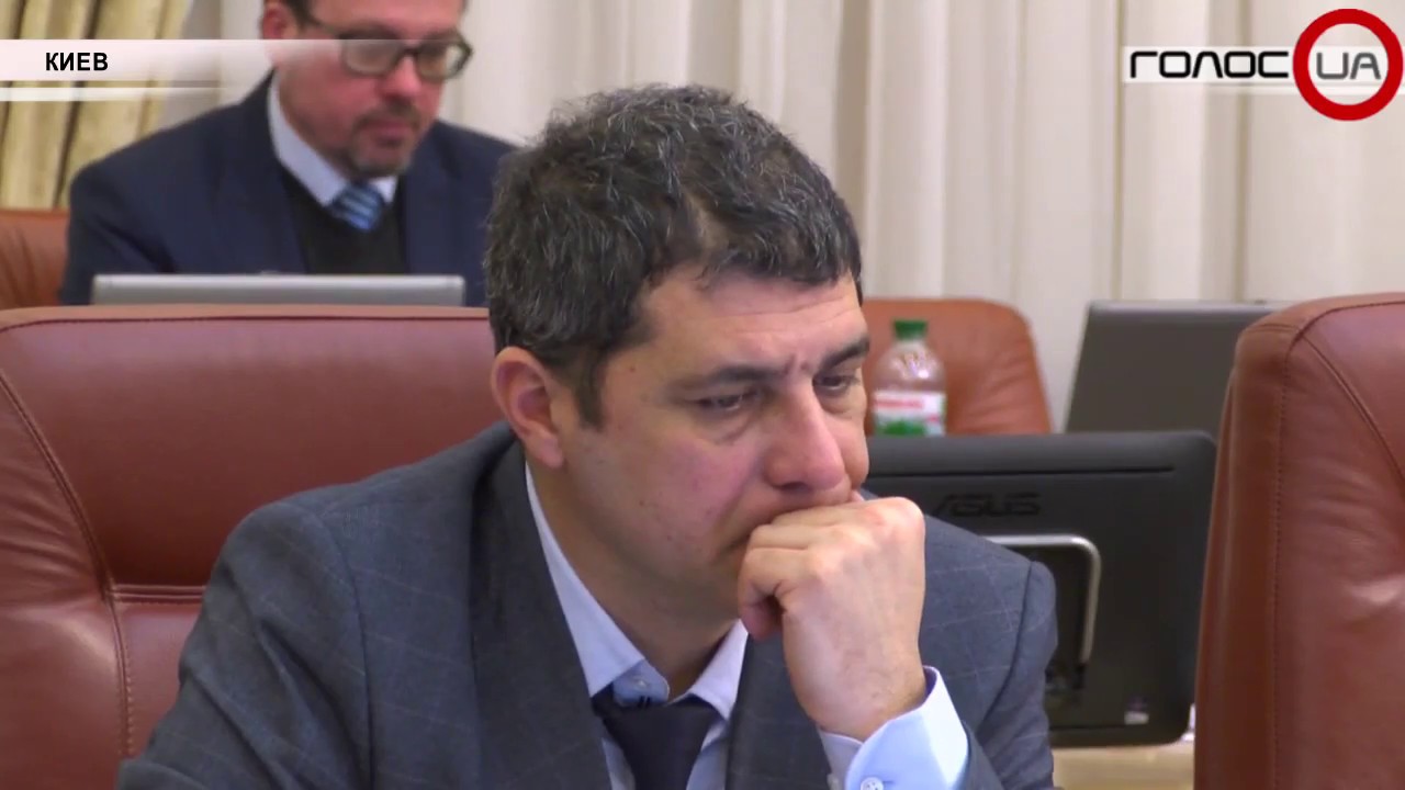 Меморандумы с МВФ несут ущерб экономическому росту Украины – эксперт