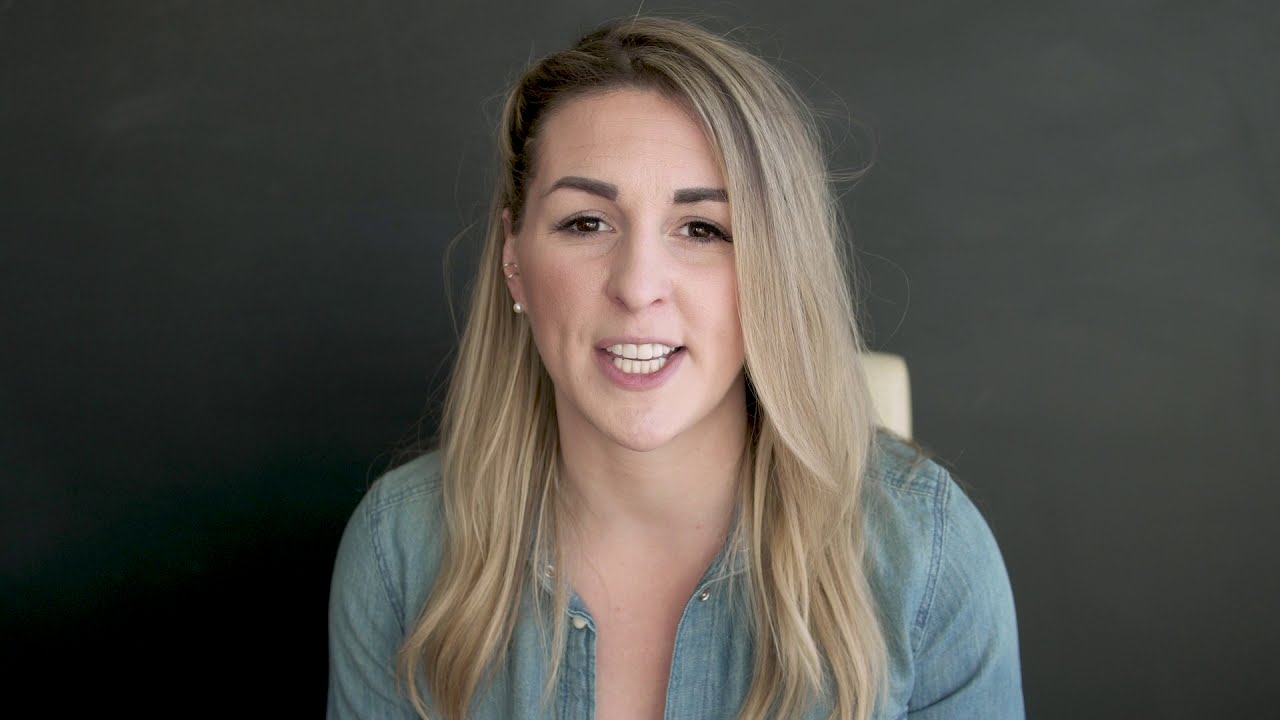 A Stranded Nation (2019)