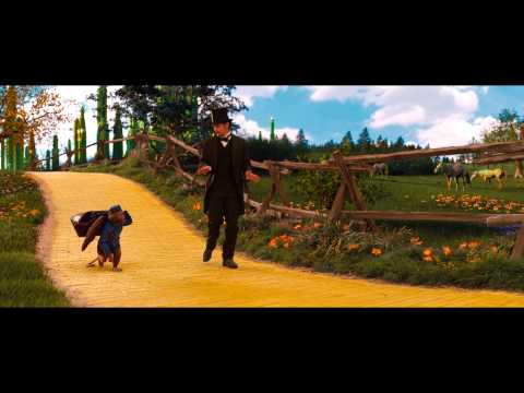 Le Monde Fantastique d'Oz - Extrait VF : Les bananes I Disney