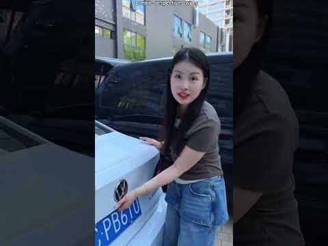 Sand reveals the secret of the tracker hidden in the car #shortvideo