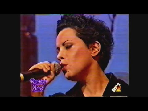 Antonella Ruggiero - Roxy Bar 1997 - live - Rhapsodija Trio e Subsonica