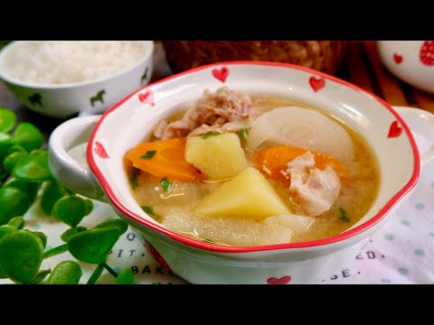 Is Tonjiru Better than Chinese ABC Soup? 豚汁 - 日式ABC汤 Japanese Potato Carrot Pork Miso Soup Recipe