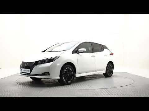Nissan Leaf SV Premium 40 kWh WITH COLD PACK - 1 O - Image 2