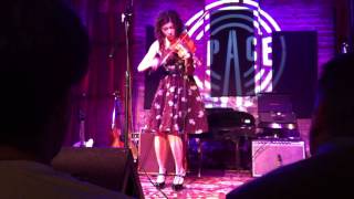 Carrie Rodriguez - Fiddle Medley
