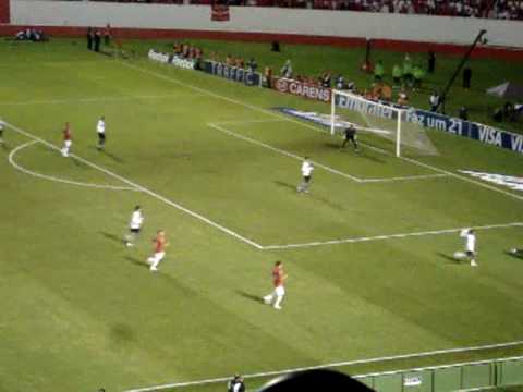 Internacional 3 x 1 Coritiba