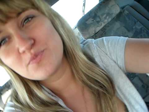 download lagu mp3 mp4 Ujarani, download lagu Ujarani gratis, unduh video klip Ujarani