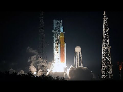 NASA Artemis 1: Giant rocket finally launches to the Moon