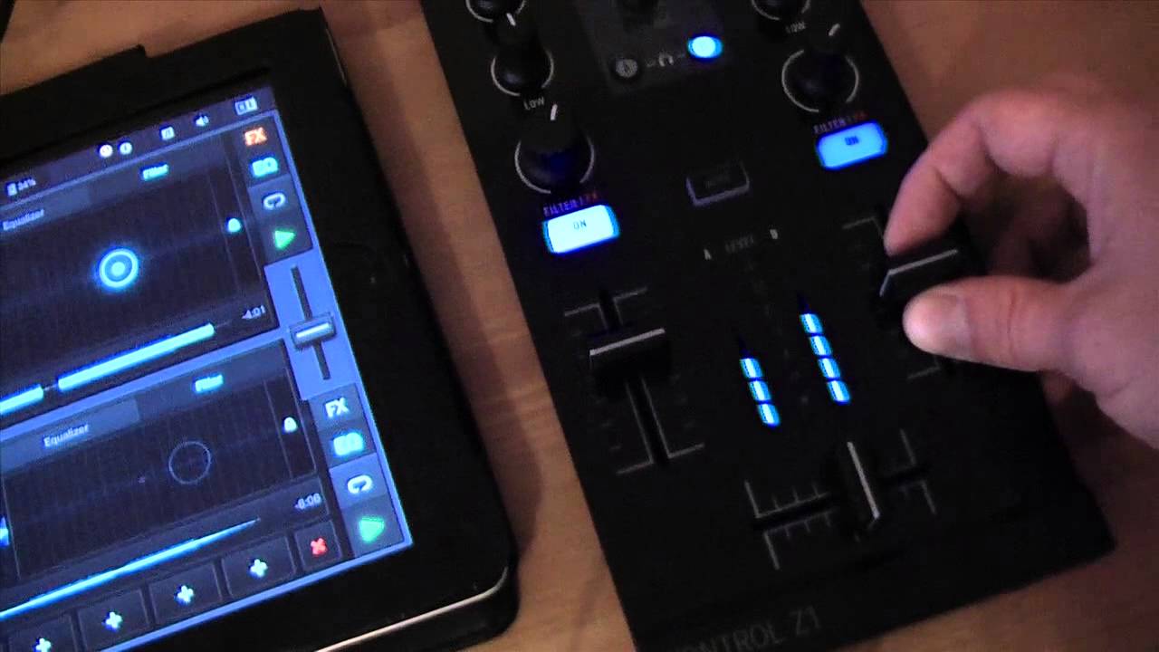 Hands-on with the Native Instruments Traktor Kontrol Z1 - YouTube