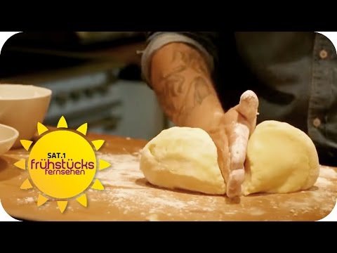 Perfekt für Weihnachten: Kartoffelklöße - REZEPT | SAT.1 Frühstücksfernsehen