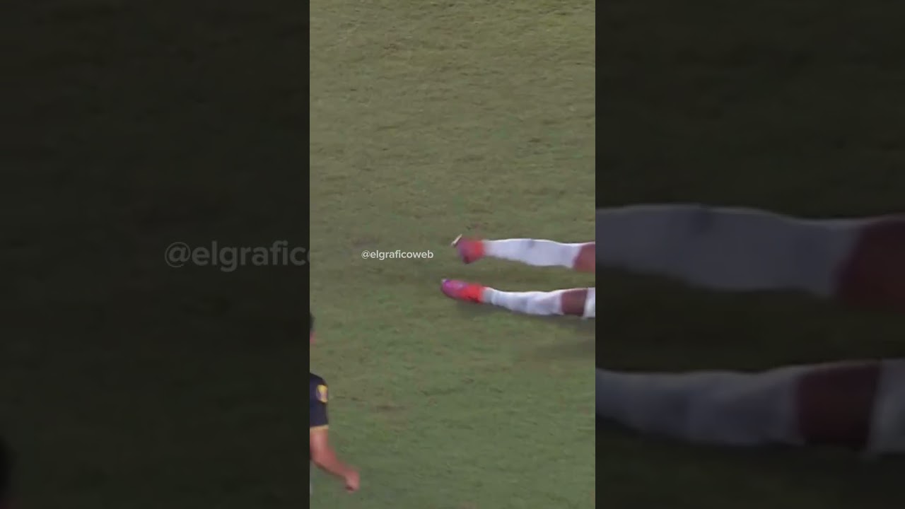 Neymar scores his first goal since returning to Santos ⚪️⚫️