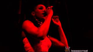 FKA twigs - Give Up (NYC DEBUT live @ Glasslands 4/16/14)