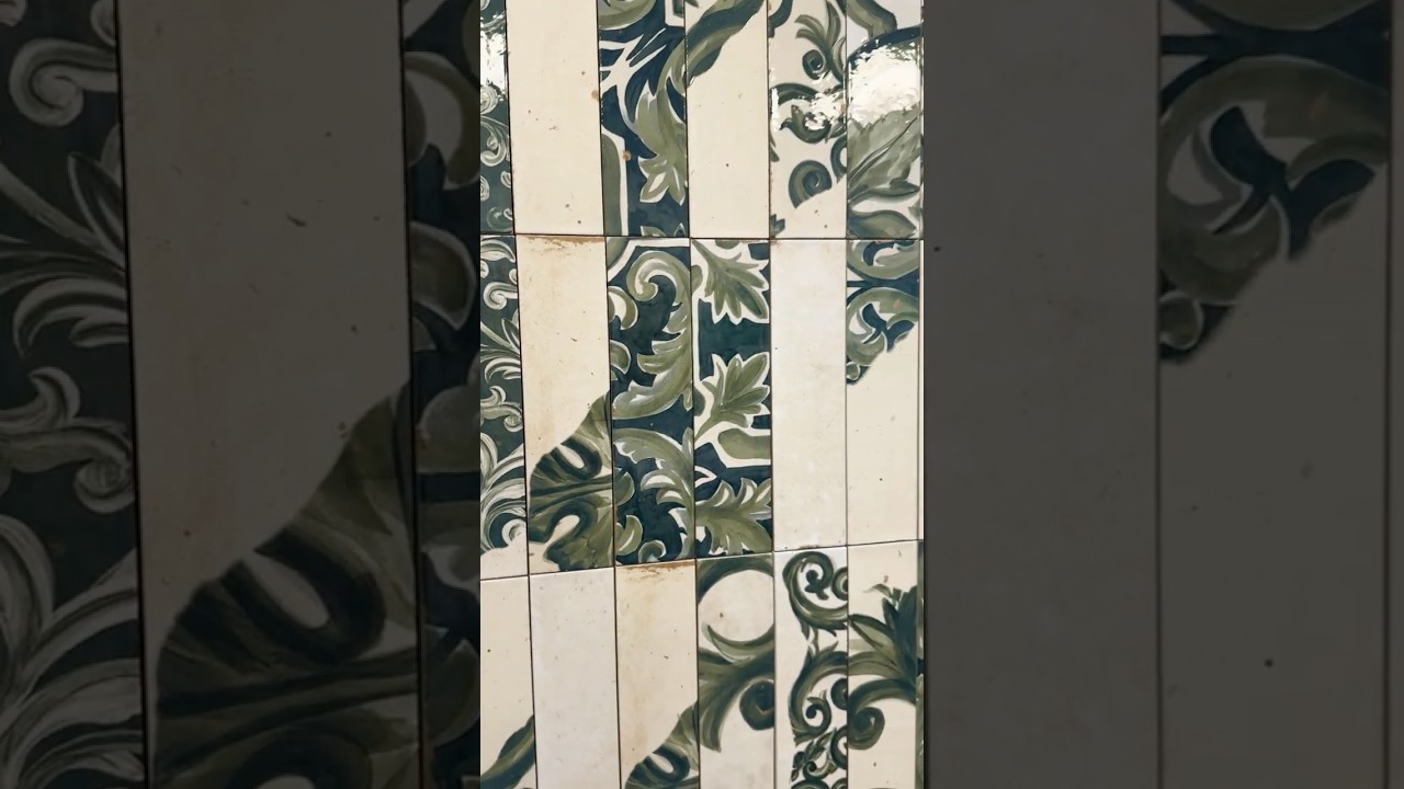 Płytki ozdobne cegiełki w zielone, antyczne wzory - Marca Corona Miniature Fregio Verde Maiolica 6X24