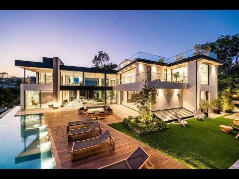 1332 Laurel Way | Los Angeles, CA - The Agency