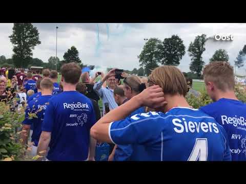 LSV Lonneker promoveert naar 3e klasse na overwinning op Juventa '12