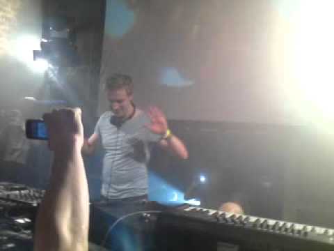 Bryan Kearney Intro @ Inside Out Closing 30/04/11