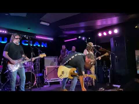 Billy Walton Band - Medley - Great Rock n Roll 13 April 2022
