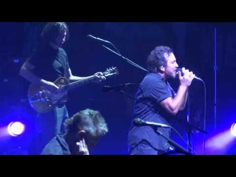 Cropduster - Pearl Jam Live at the DCU Center