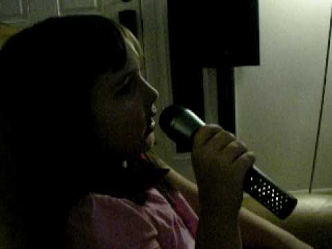 Rhi Rhi Singing 001.MOV