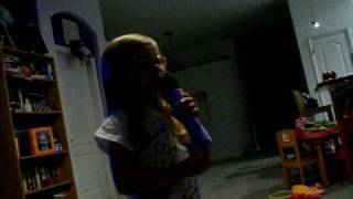 Jacy sings Golden by Aslyn